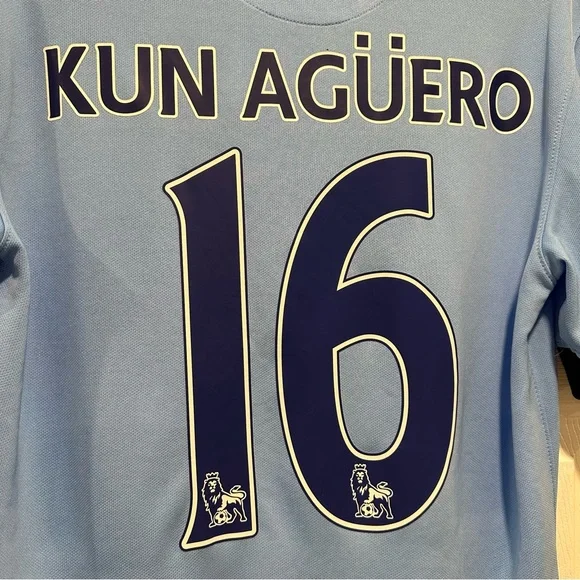 Manchester City 2013/2014 Home Jersey, Medium, Aguero 16, Football, Soccer - Picture 4 of 7